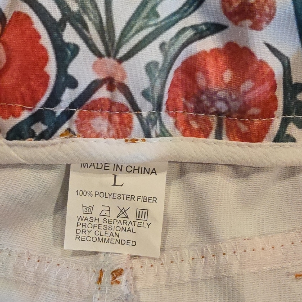 Patchwork Wide-Leg Pants in Coral, Peach & Cream - Picture 2 of 9